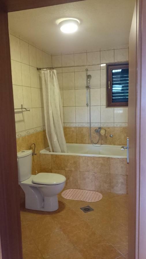 Bg Villa Apartment Xl Сутоморе Екстер'єр фото